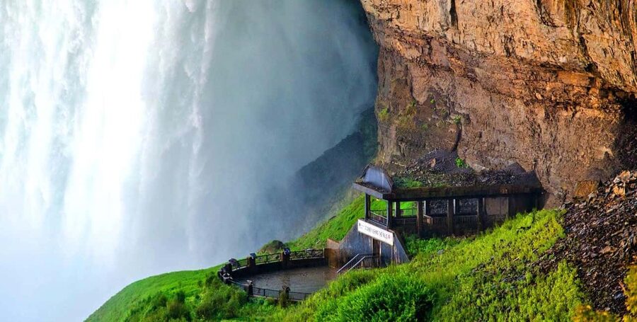 4 hr Summer Fun Tour - Niagara Falls Canada - The 4-hour plan: fast pacing, focused stops, real value