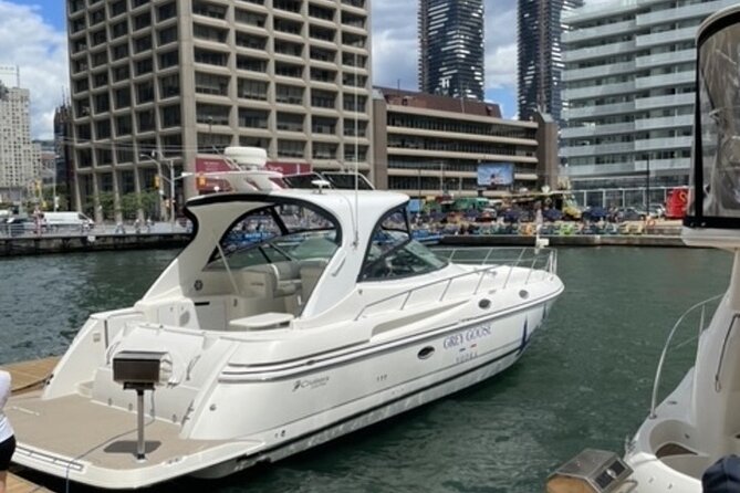 60-Minute Toronto Luxury Yacht Sightseeing Prosecco Cruise! - Who should book this cruise (and who might not)