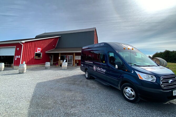 A Twilight Wine Adventure with 3-Course Dinner - Stop 3: Bella Terra Vineyards for guided choices and fun tasting add-ons