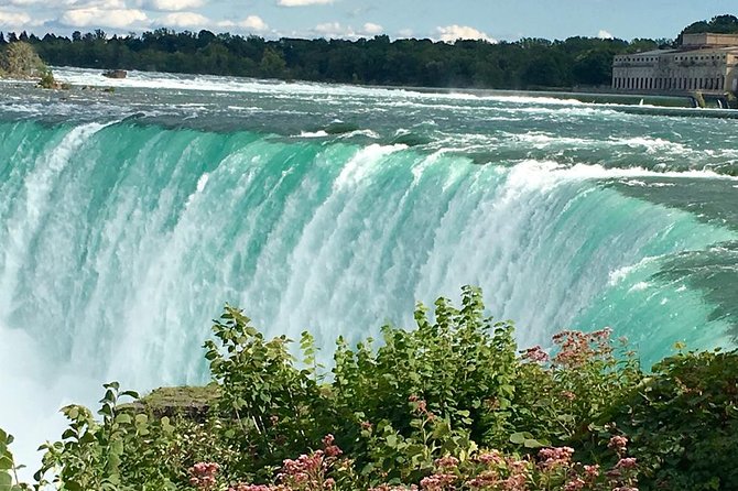 Best Niagara Falls Tour with Boat, Lunch & Journey Behind Falls - Stop 1: Niagara Falls Canada for Table Rock Views and First Impressions
