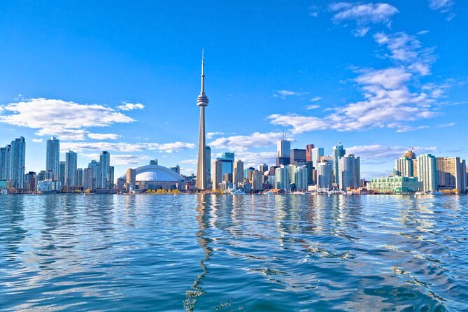 Best of Toronto City Tour with Boat Cruise & CN Tower - Nathan Phillips Square and Toronto Sign: A Quick Stop With Real Impact