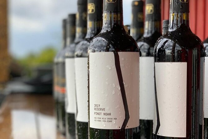 Between the Lines Black Glass Wine Tasting in Niagara-on-the-Lake - Price and value: is $23.23 per person worth it?