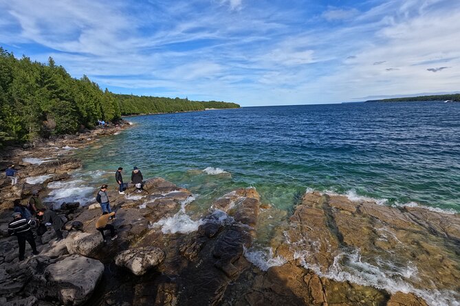 Bus to Grotto - Tobermory Flowerpot Island Cruise Bruce Peninsula - Price and value: what $148.40 buys you for a 13-hour day