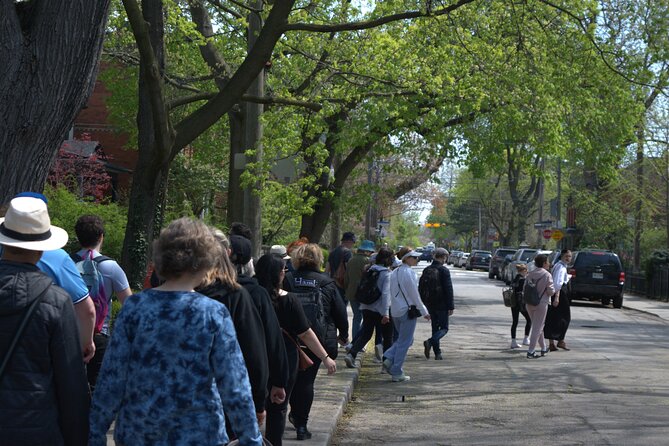 Cabbagetown In Colour: A Walking Tour of Toronto - First: What this Cabbagetown In Colour tour is really like