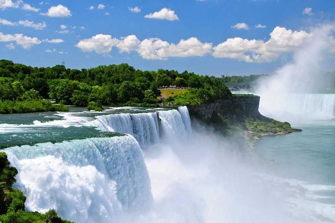 Day-Trip from Toronto to Niagara Falls with skip-the-line boat - Whirlpool Rapids Gorge: quick, dramatic, and easy to miss