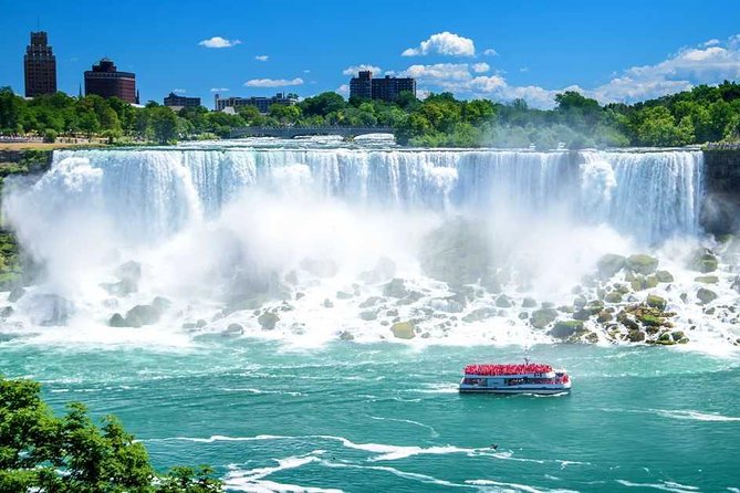 Day-Trip from Toronto to Niagara Falls with skip-the-line boat - Group size, comfort, and why the bus ride matters