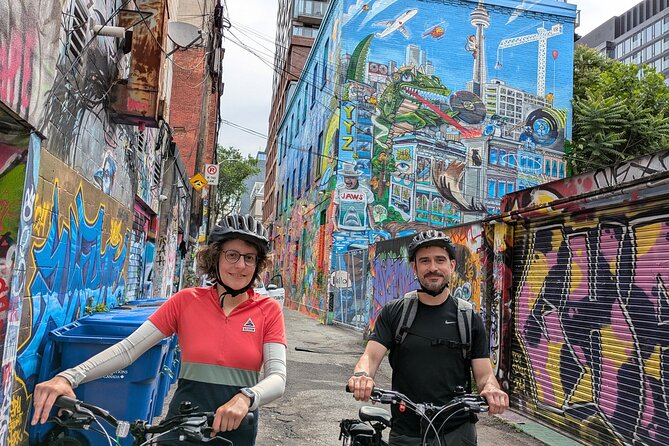 E-bike Toronto's Dynamic Neighbourhoods - Start at 124 St Patrick St: the ride setup that keeps it fun