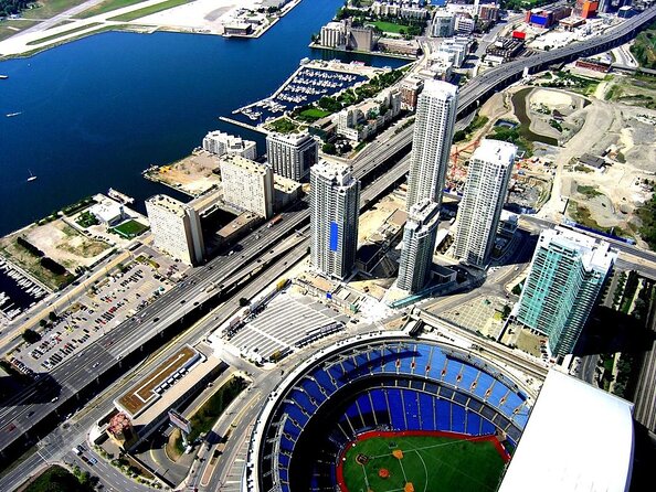 Exhilarating 120km Aerial Tour of Toronto with iflyTOTO - Quick Take: What Makes This Toronto Aerial Tour Worth Your Time