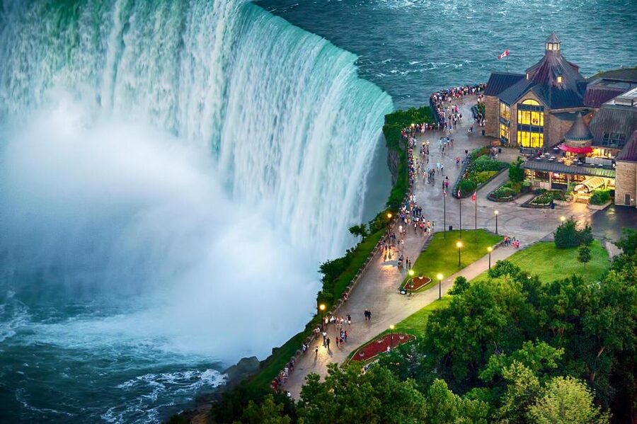 From Toronto: Winter Wonder of Niagara Falls Tour - Floral Showhouse and the Floral Clock Stops