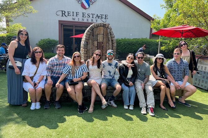 Full-Day Group Wine Tour (with cheese and charcuterie) in Niagara-on-the-Lake - Food, tastings, and what you should expect from each stop