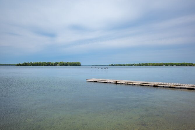 Lake Muskoka and Algonquin Small Group 1-Day Tour From Toronto - Algonquin Provincial Park in about an hour: make it count