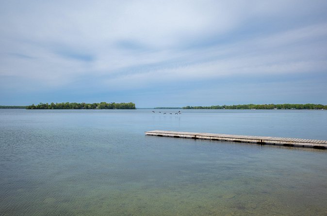 Lake Muskoka and Algonquin Small Group 1-Day Tour From Toronto - Value for $137.70: what you’re buying with this price