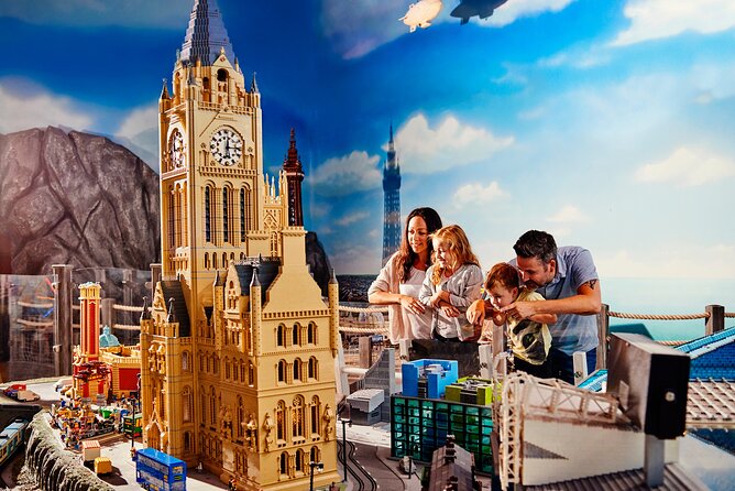 LEGOLAND® Discovery Centre Toronto Admission Ticket - Food and LEGO shopping: plan for snacks and souvenirs