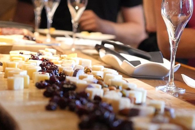 Lunch in the Vineyard: A Scenic Niagara Wine Tour Experience - Lunch, cheese, and the tasting meal you’ll actually remember