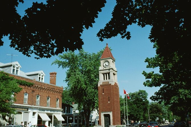 Luxury Day Trip: Niagara on the Lake, Wine & Falls from Toronto - Toronto pickup at 9:00am and what small-group comfort really means