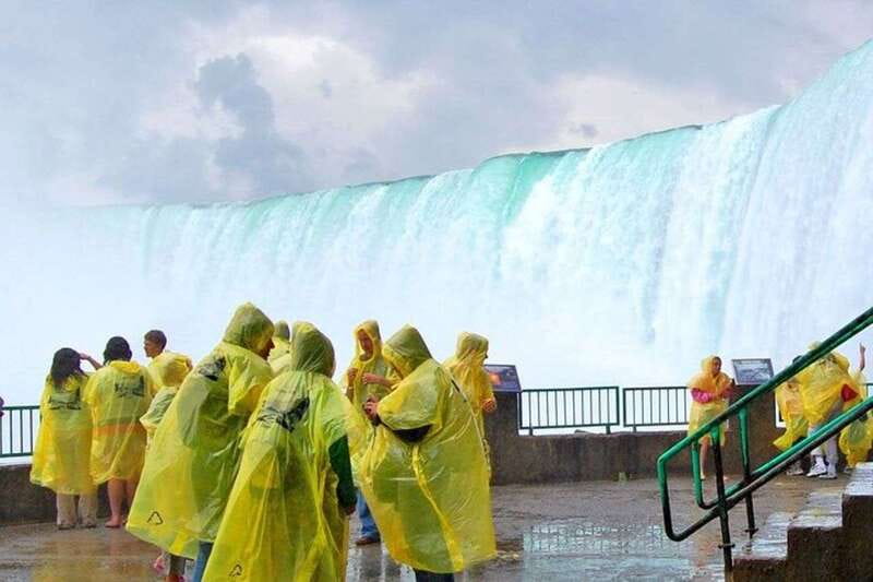 Mississauga: Niagara Falls Day Tours with Boat and Lunch - Key things to know before you go