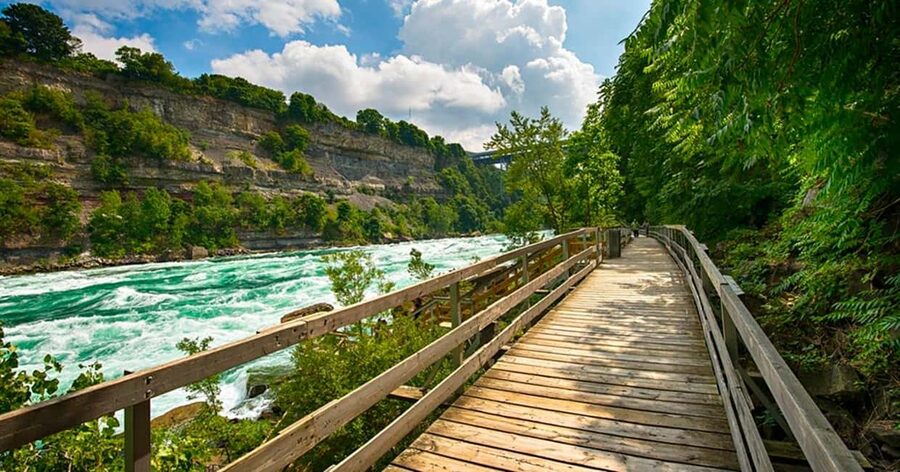 Niagara Falls: 5 Attraction Pass, WEGO Bus & Audio Guide - Why this Niagara Falls pass is built for real sightseeing