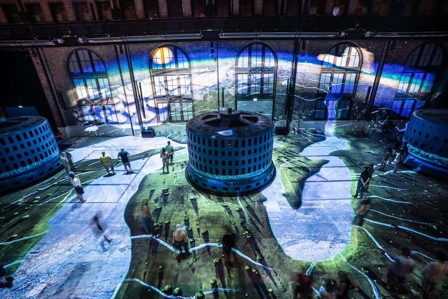 Niagara Falls: 5 Attraction Pass, WEGO Bus & Audio Guide - Flying Theatre Attraction: story-time with Niagara themes