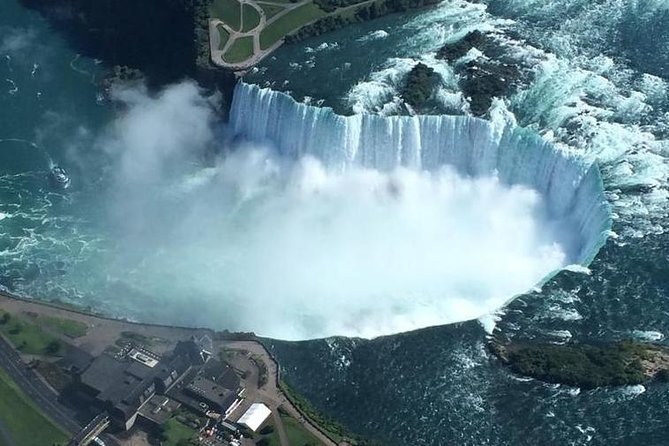 Niagara Falls All-Inclusive Guided Day Tour From Toronto - Getting to Niagara from Toronto: meet point, timing, and how to avoid stress