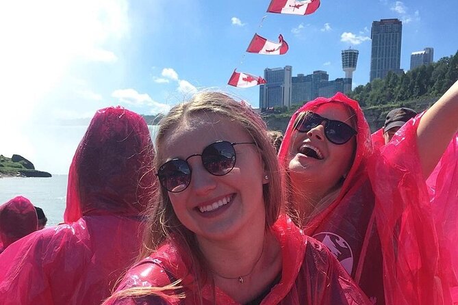 Niagara Falls and Niagara-on-the-Lake Ultimate Day Tour - Niagara Falls and Niagara-on-the-Lake in one guided loop
