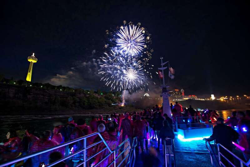 Niagara Falls, Canada: Evening Fireworks Cruise - Where to stand on the boat for the best views