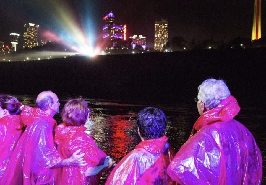 Niagara Falls, Canada: Evening Fireworks Cruise - Fireworks timing: what happens after the cruise sails