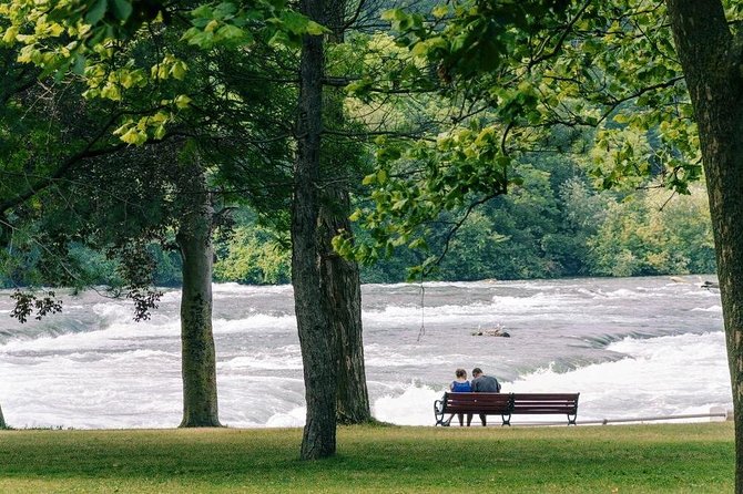 Niagara Falls Day and Evening Tour With Boat Cruise & Dinner (optional) - Table Rock Welcome Centre: the best viewpoints and an optional extra