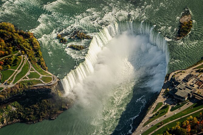 Niagara Falls Day Tour from Toronto (9 Hours) - Niagara Cruise vs Journey Behind the Falls: which one fits your season?