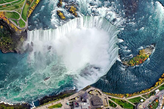 Niagara Falls Day Tour from Toronto Includes Boat Tour and Winery - Table Rock Welcome Centre: your best shot at mist, views, and photos