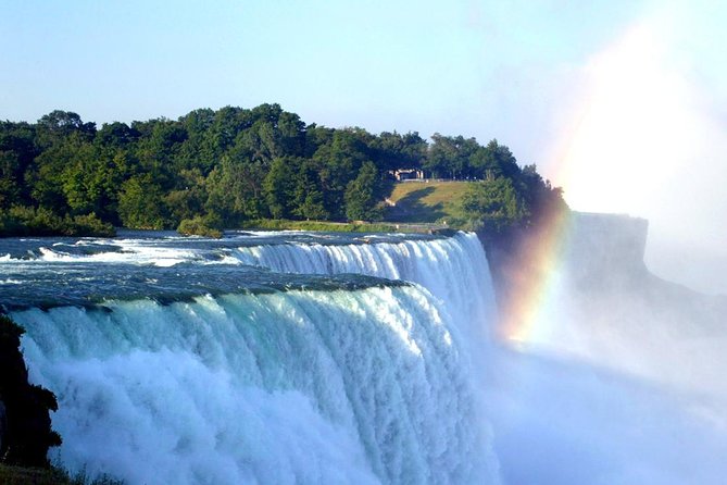 Niagara Falls Day Tour from Toronto Includes Boat Tour and Winery - Niagara College Teaching Winery: wine tasting with a learning angle