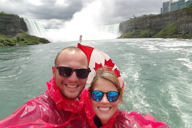 Niagara Falls Day Tour from Toronto with Boat Cruise and Lunch - Maple Leaf Place: A Sweet Local Stop With Samples