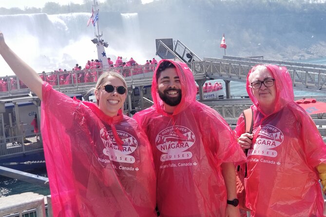 Niagara Falls Day Tour From Toronto with Fast track Niagara Cruise - Clifton Hill for Three Hours: Your Free Time Needs a Plan