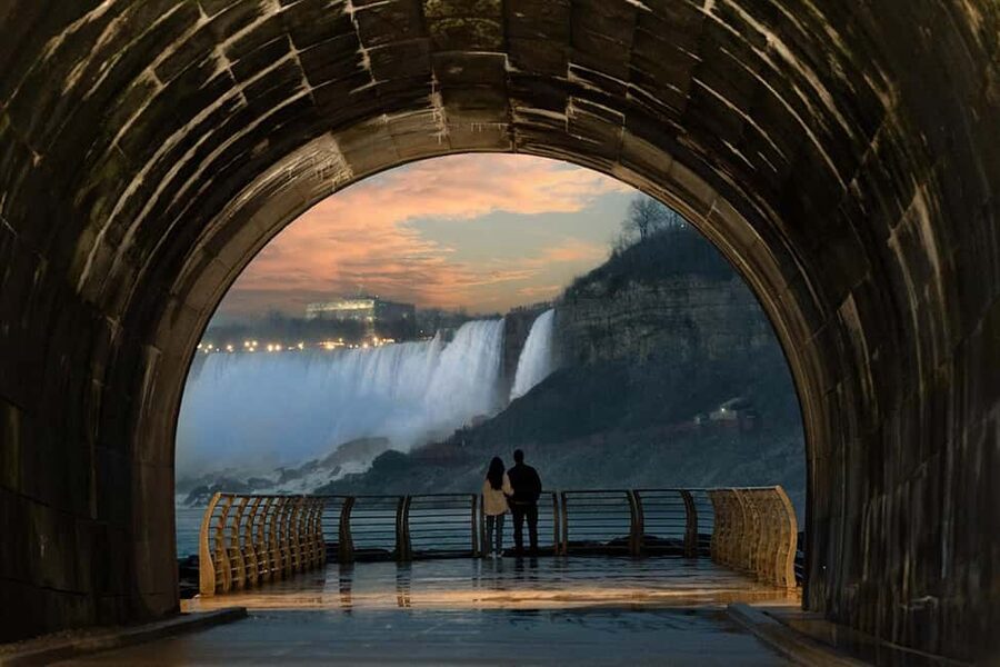 Niagara Falls: Niagara Parks Power Station & Tunnel at Night - Key things you’ll notice fast