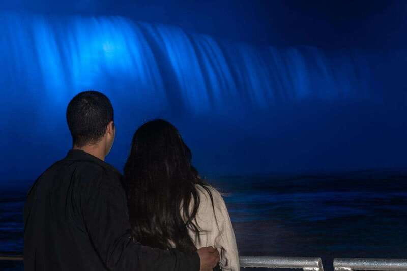 Niagara Falls: Night Tour w/ 3 Course Dinner & Light Show - Currents at the Niagara Parks Power Station: sound, light, and 3D projection