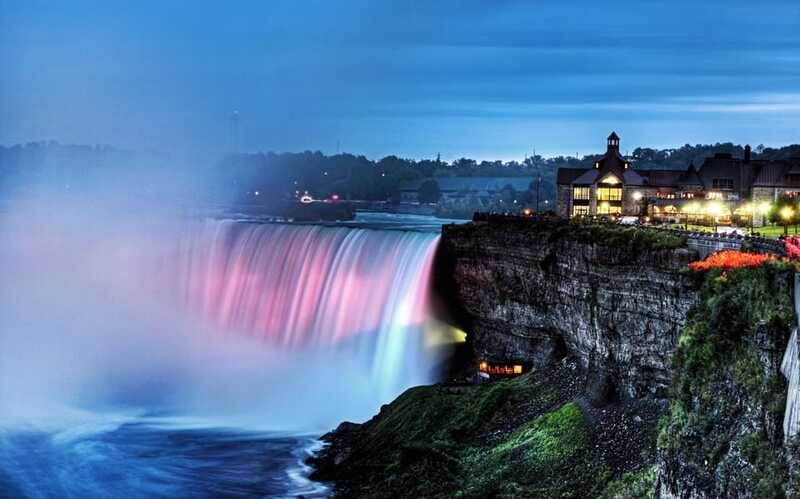 Niagara Falls: Night Tour w/ 3 Course Dinner & Light Show - Should you book this Niagara Falls night tour?