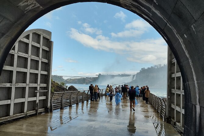 Niagara Falls Private Custom Tour from Toronto Area - Journey Behind the Falls: The “Behind the Water” Experience Worth Booking