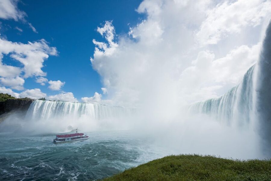 Niagara Falls Scenic Day Tour from Toronto Airport Pickup - Should You Book This Niagara Falls Airport Day Tour?