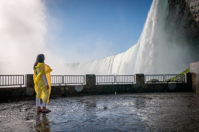 Niagara Falls Tour with Boat Ride & Journey Behind the Falls - Getting to Table Rock: the real start is logistics