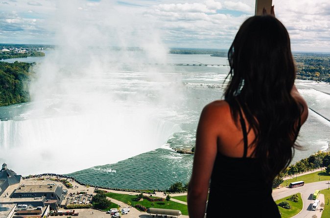 Niagara Falls Tower Hotel Observation Deck Admission Ticket - Daytime visit vs nighttime visit: use your two-time pass smartly