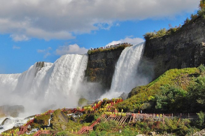 Niagara Falls USA & Canada Tour with Cave, Boat Ride & Skylon - What the Small-Group Pickup Really Buys You