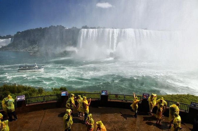 Niagara Falls VIP Private Tour Minimum 2 Guests - Niagara-on-the-Lake heritage district: where the pace loosens up