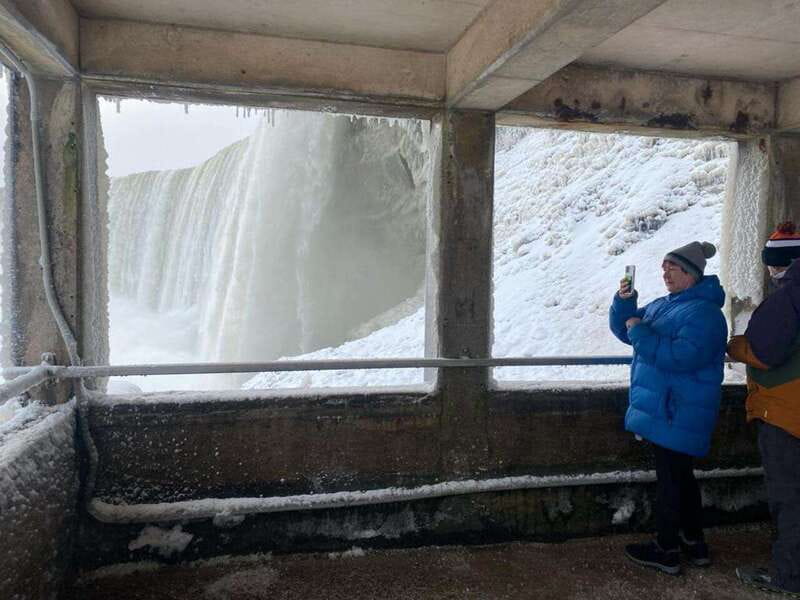 Niagara Falls: Winter Wonder Tour - Skylon Tower: 360° Views to Get Your Bearings Fast