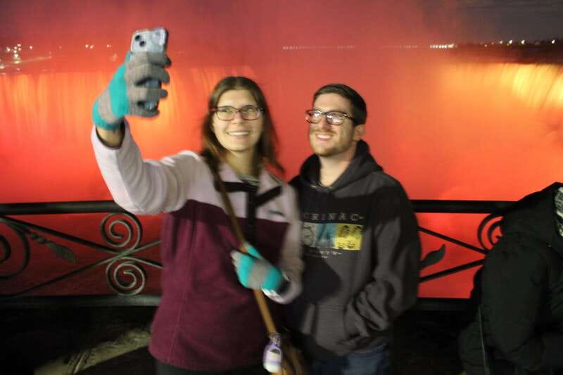 Niagara Falls: Winter Wonder Tour - Festival of Lights in Winter: When the Schedule Feels Extra Magical