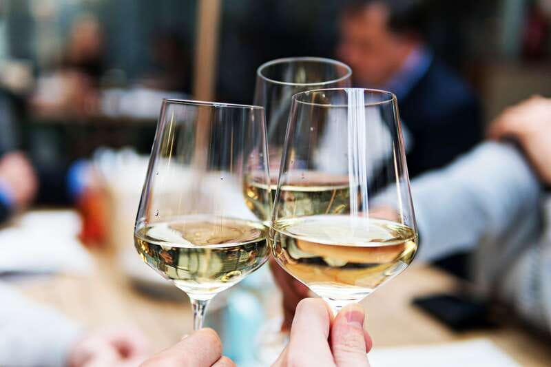 Niagara-on-the-Lake: Half-Day Wine, Beer & Charcuterie Tour - The real appeal: a wine-and-beer afternoon that’s built for taste, not navigation
