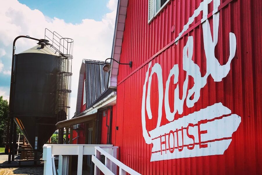 Niagara-on-the-Lake: Half-Day Wine, Beer & Charcuterie Tour - Niagara Oast House Brewers: craft beer first, with a real brewery stop