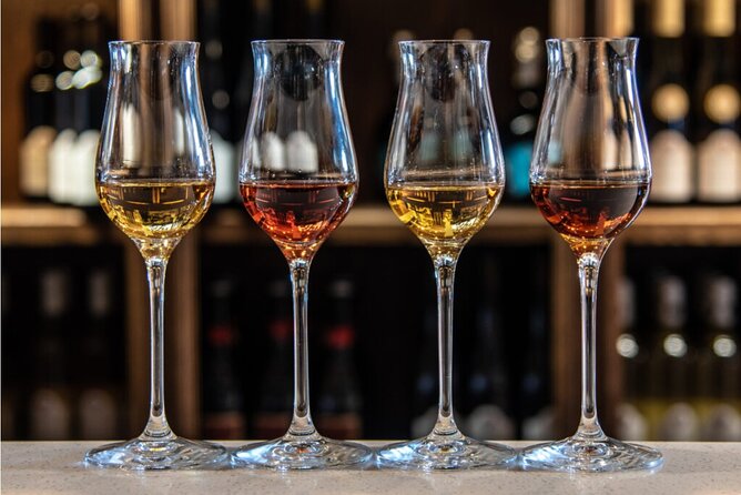 Niagara-on-the-Lake Late Afternoon Wine, Cheese and Spirits Tour - Limited Distillery: the mini cocktail tasting (and what to expect)