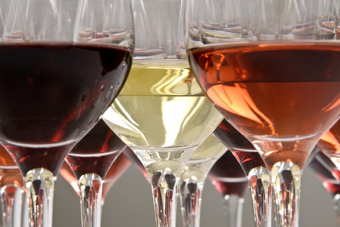 Niagara Wine Tasting and three courses Dinner - Niagara wine country in one afternoon: what the 5-hour plan feels like