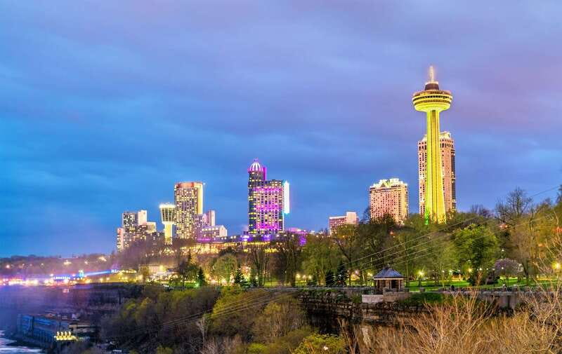 Night on Niagara Walking Tour with Fireworks Cruise + Dinner - Key things to know before you go