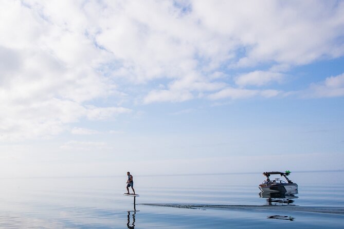 Off-Water Electric Hydrofoil Surfboard – Premium eFoil Adventures - Timing that works: how the 1-hour format fits a day in Toronto
