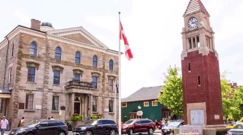Ontario: Afternoon Wine Tour and Cheese Pairing - Niagara-on-the-Lake in one afternoon: what this tour does well